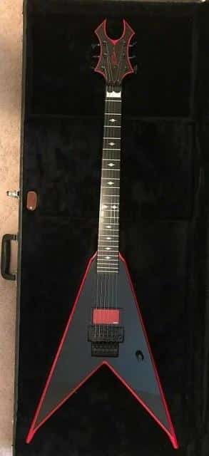 Customizing your Flying V Guitar
