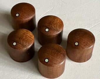 Handmade vs Custom Knobs