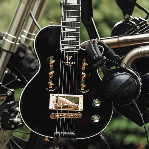 How to Choose the Best Travel Guitar