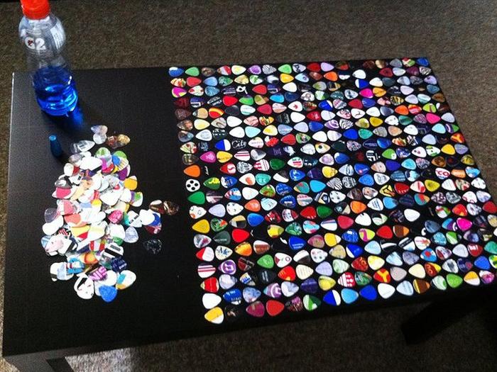 Unique Decorating Ideas using Guitar Pick Tables