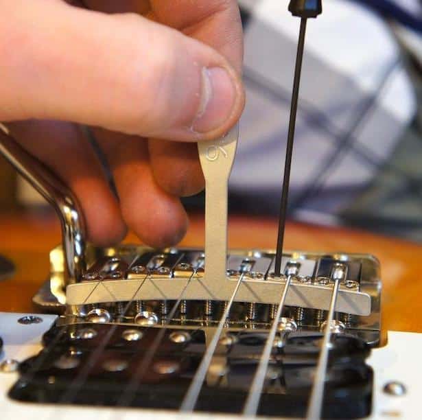 Setting up the Guitar