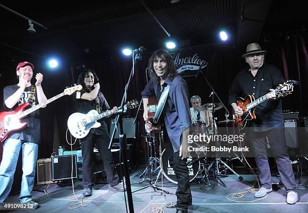 The Evolution of D'Angelico