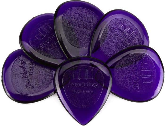 How to Choose the Right Jazz Guitar Pick