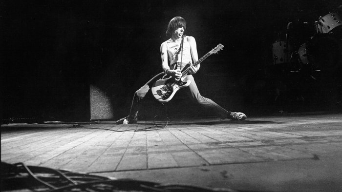 Rare Johnny Ramone Guitar Brings $71,000 at Auction