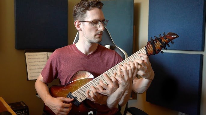 Ergonomic hand positions on 8-String Guitar (how not to hurt yourself)