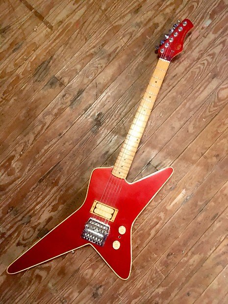 Unusual 80s Relic: Hondo Deluxe Series 775 Star-Shaped Guitar