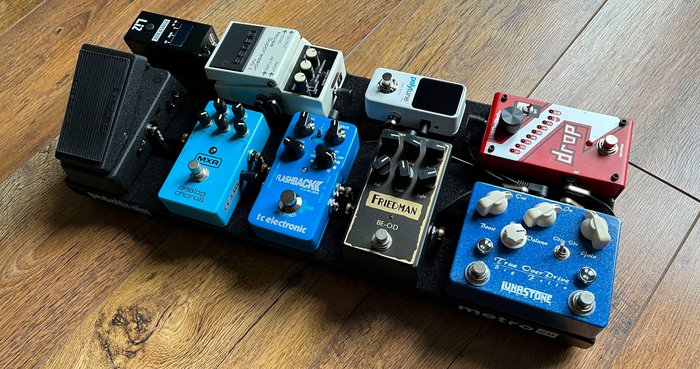 Essential Effects for a Live Pedalboard - Andertons Blog