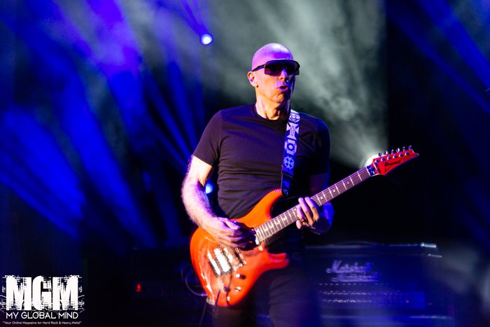 Guitar Virtuoso Legend Joe Satriani Takes Us All On A Planetary ...