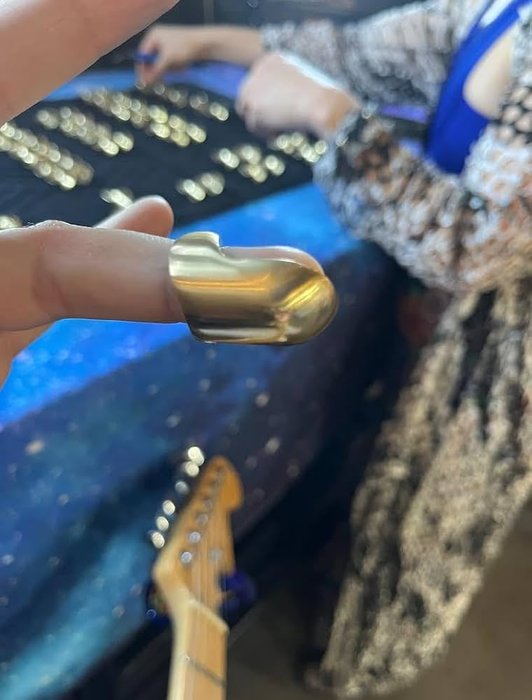 Amazon.com: BulletSlide Fingertip Guitar Slide (XXL) : Musical Instruments