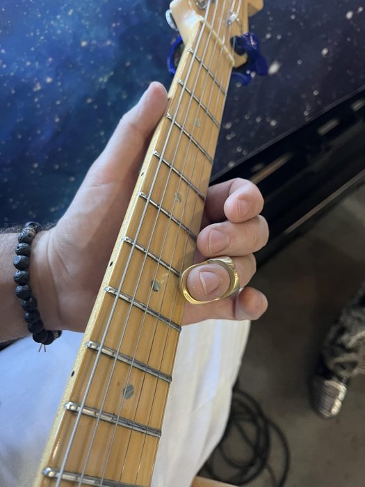 BulletSlide Fingertip Guitar Slide : r/slideguitar